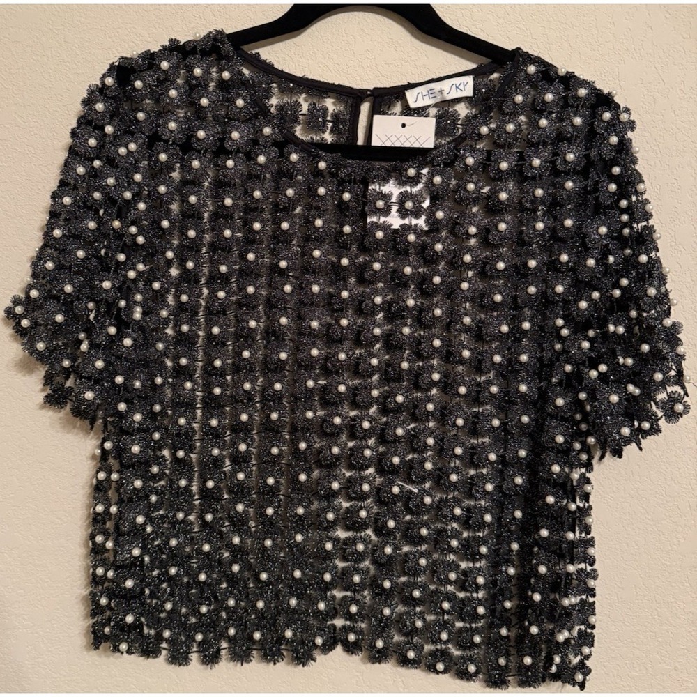 She + Sky 3D Floral Crochet Lace Faux Pearl Top Black Chest 36in Length 21in NEW
